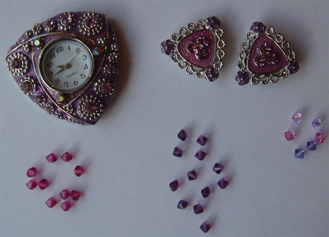 Smykker med Swarovski krystaller - Malibu Time Smykker med Swarovski krystaller - Malibu Time